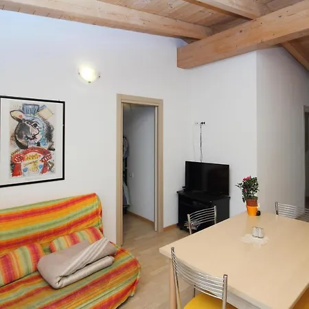 Casa Elka 6 Apartment