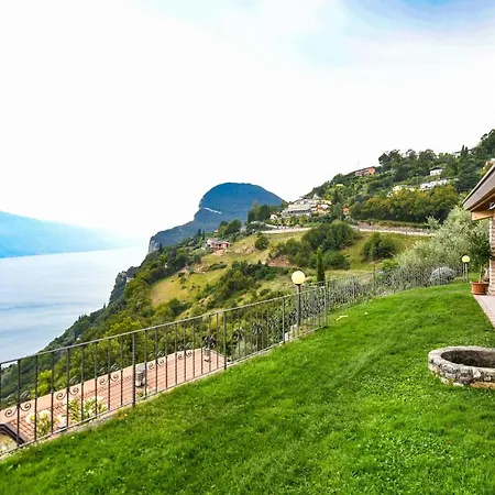 Casa Elka 6 Pieve (Lombardy)