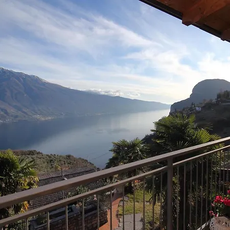 Casa Elka 6 Pieve (Lombardy)