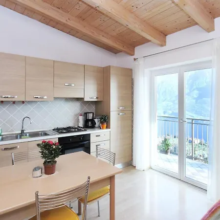 Casa Elka 6